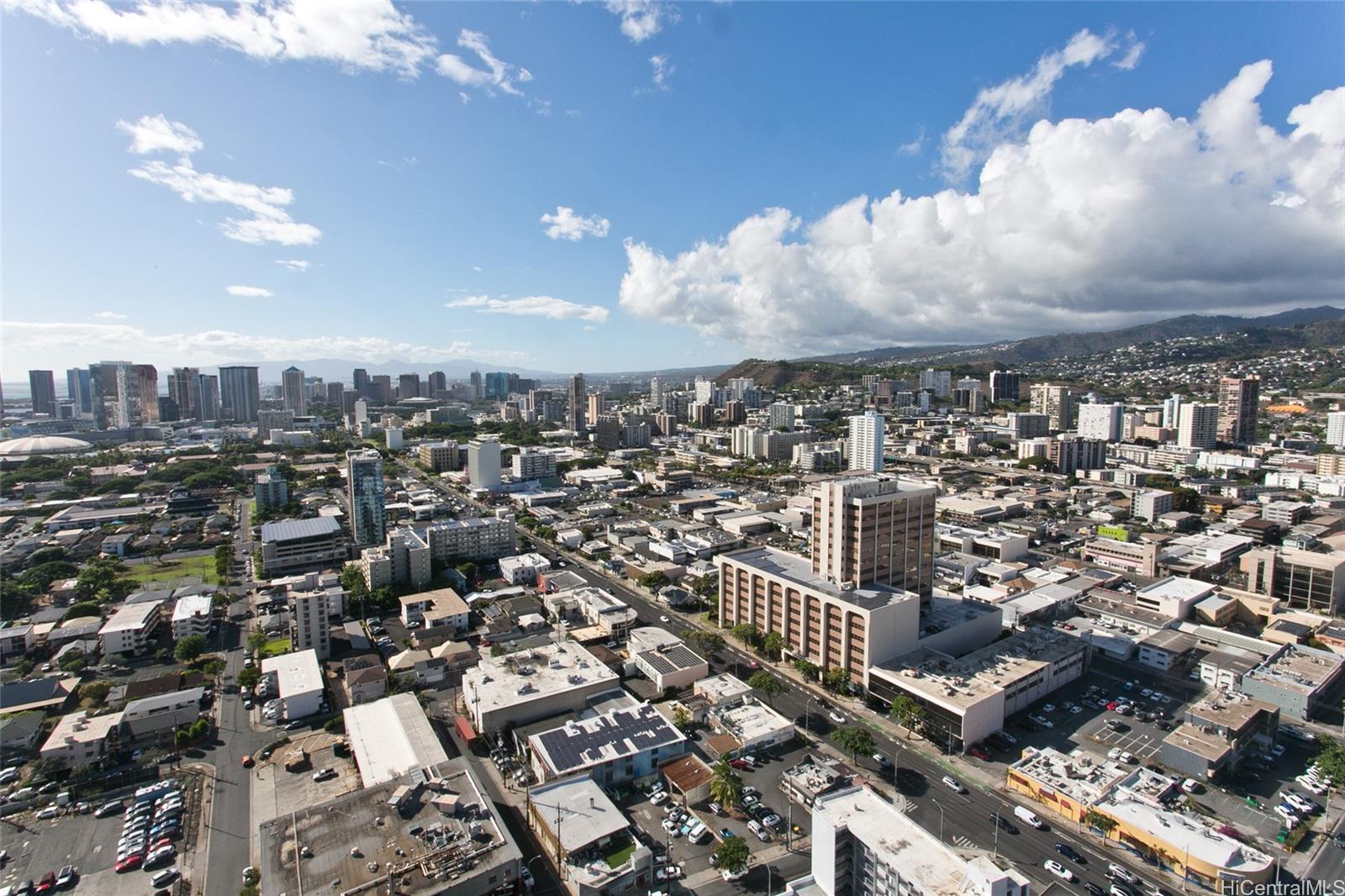 1515 Liona Street Honolulu - Rental - photo 12 of 25