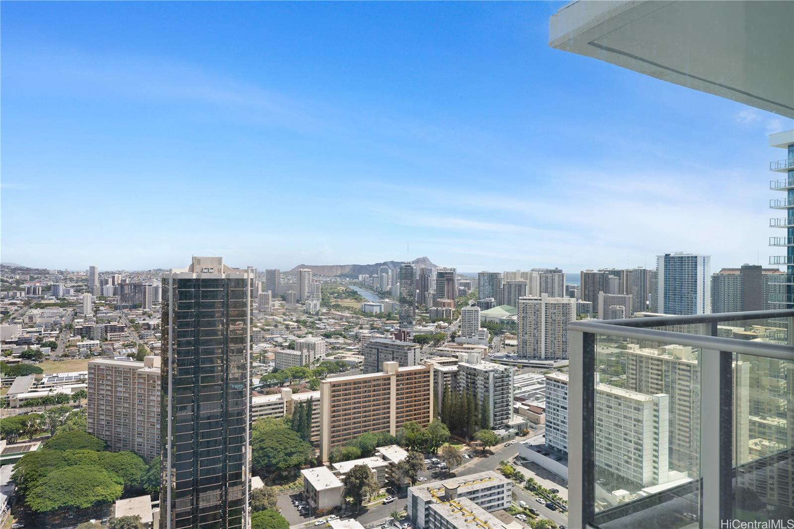 The Park on Keeaumoku condo # 3807, Honolulu, Hawaii - photo 11 of 25