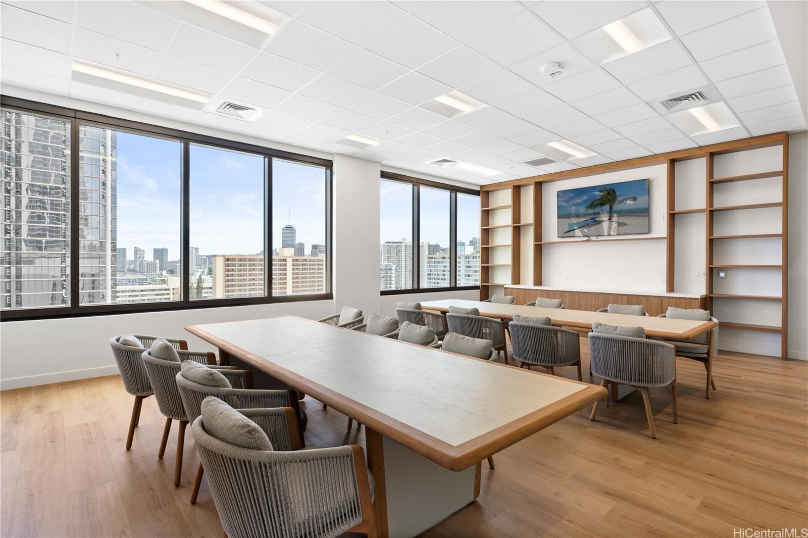 The Park on Keeaumoku condo # 3807, Honolulu, Hawaii - photo 22 of 25