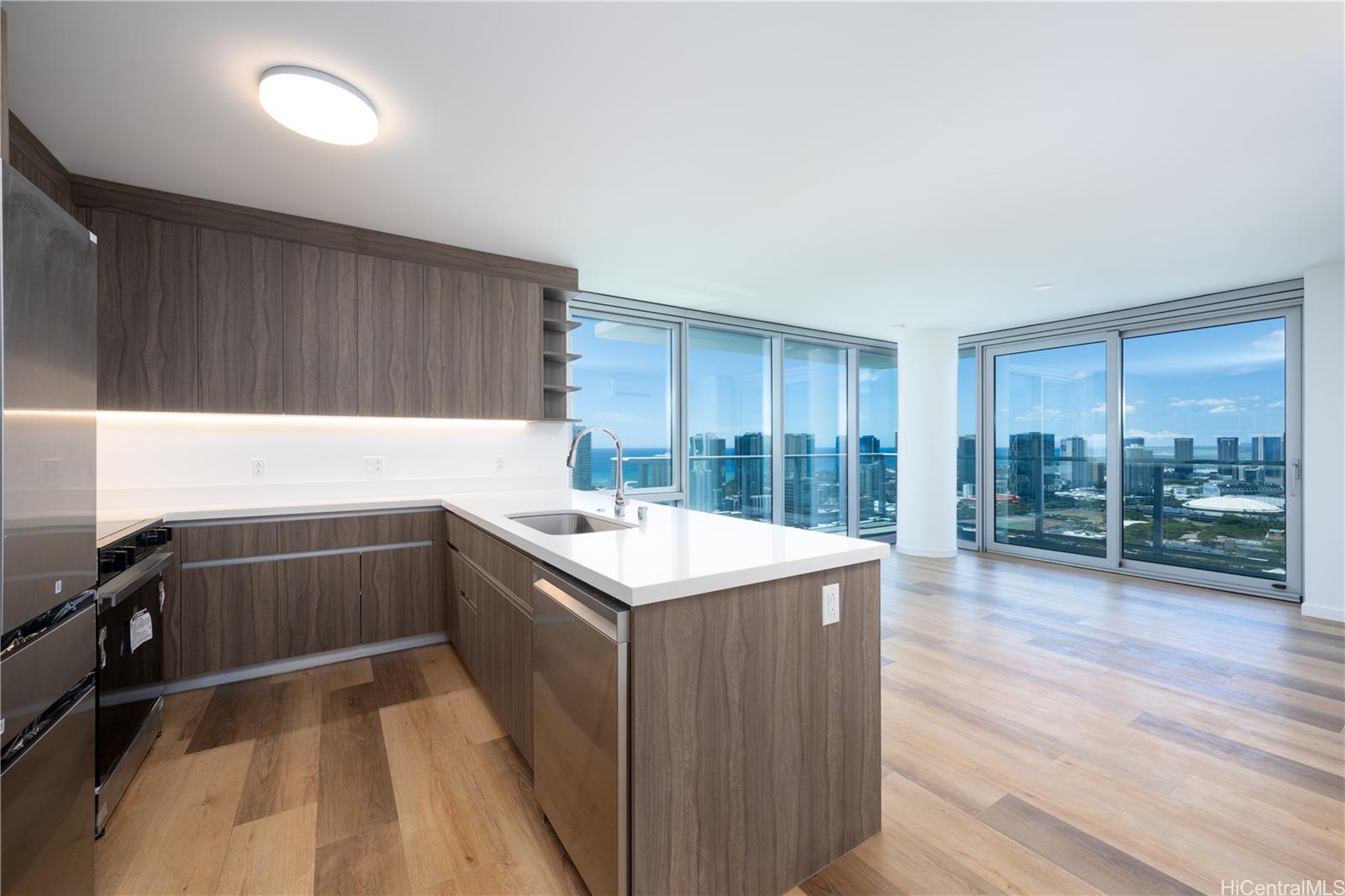 The Park on Keeaumoku condo # 3900, Honolulu, Hawaii - photo 14 of 19