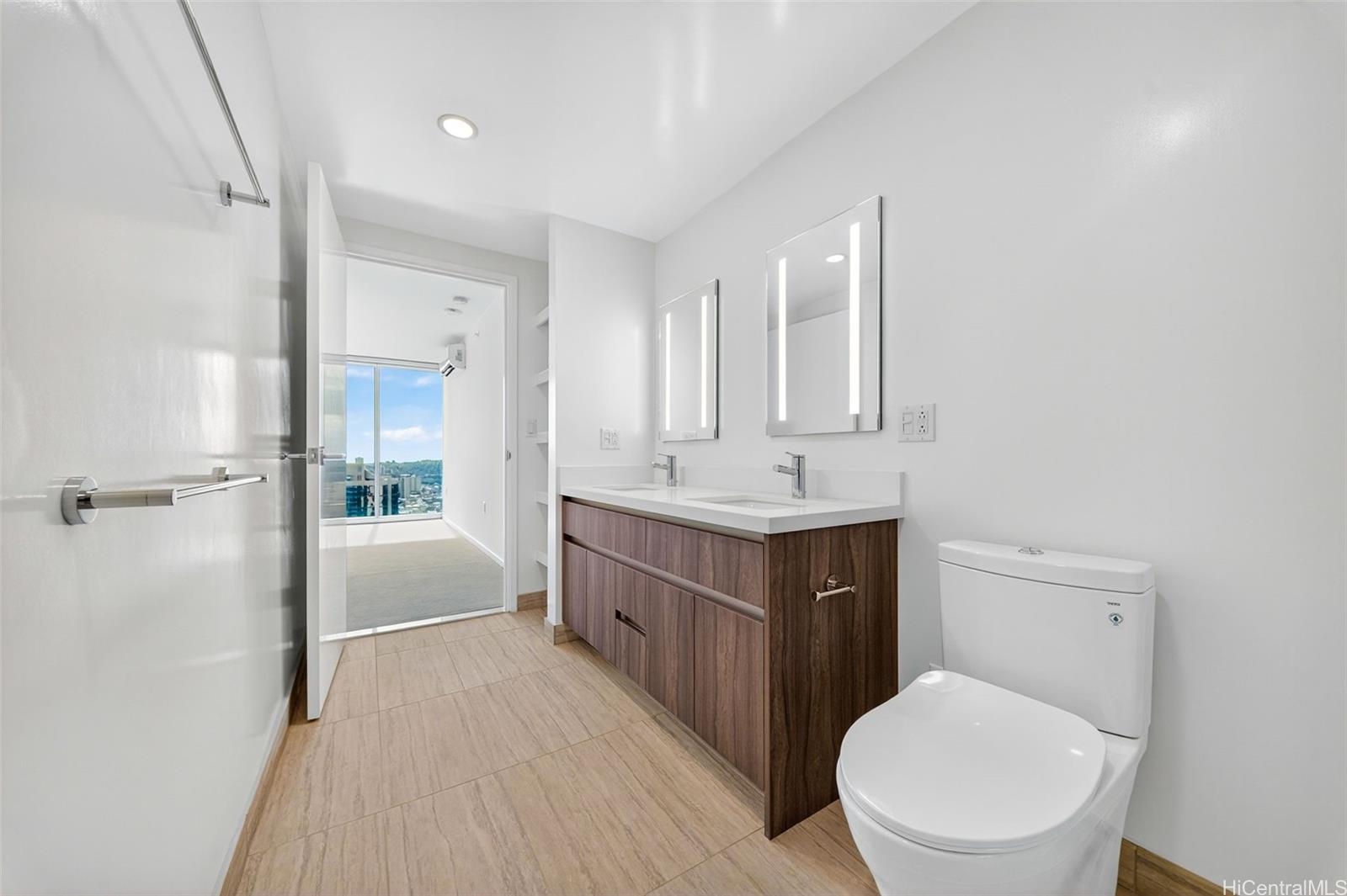 The Park on Keeaumoku condo # 4001, Honolulu, Hawaii - photo 13 of 25