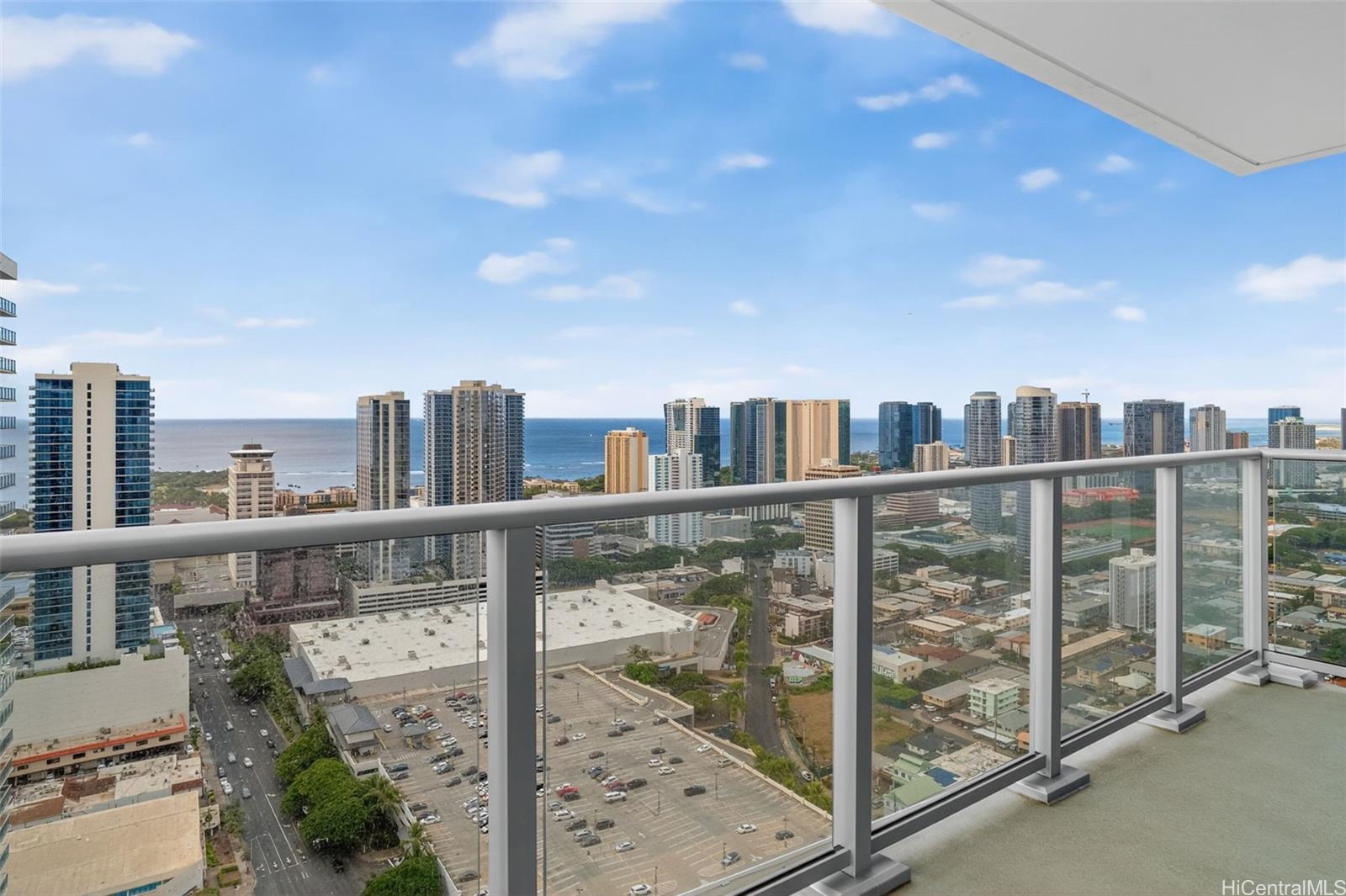 The Park on Keeaumoku condo # 4001, Honolulu, Hawaii - photo 9 of 25