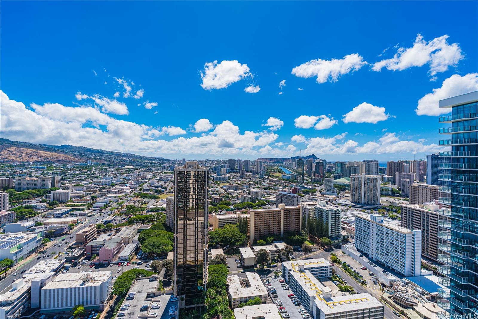 The Park on Keeaumoku condo # 4003, Honolulu, Hawaii - photo 11 of 20
