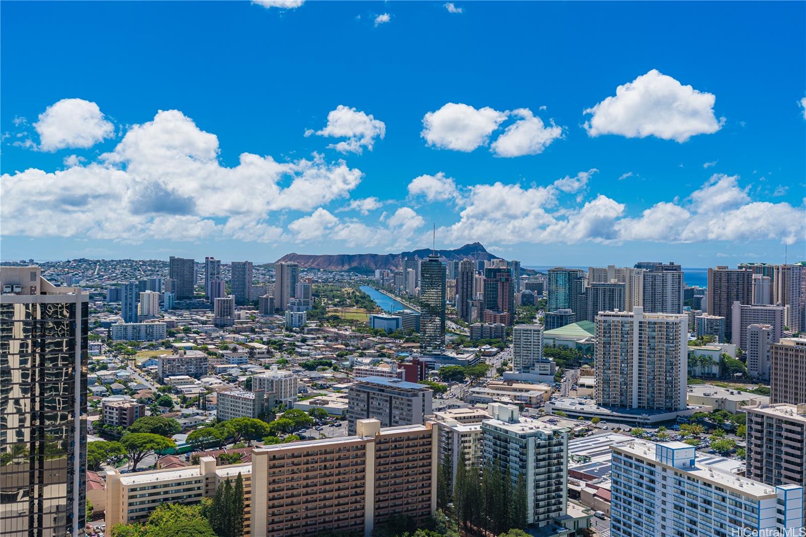 The Park on Keeaumoku condo # 4003, Honolulu, Hawaii - photo 12 of 20