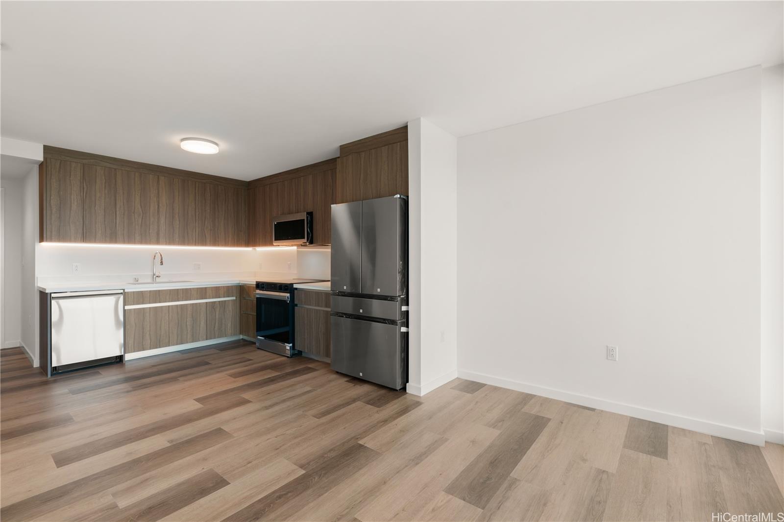 The Park on Keeaumoku condo # 4003, Honolulu, Hawaii - photo 5 of 20