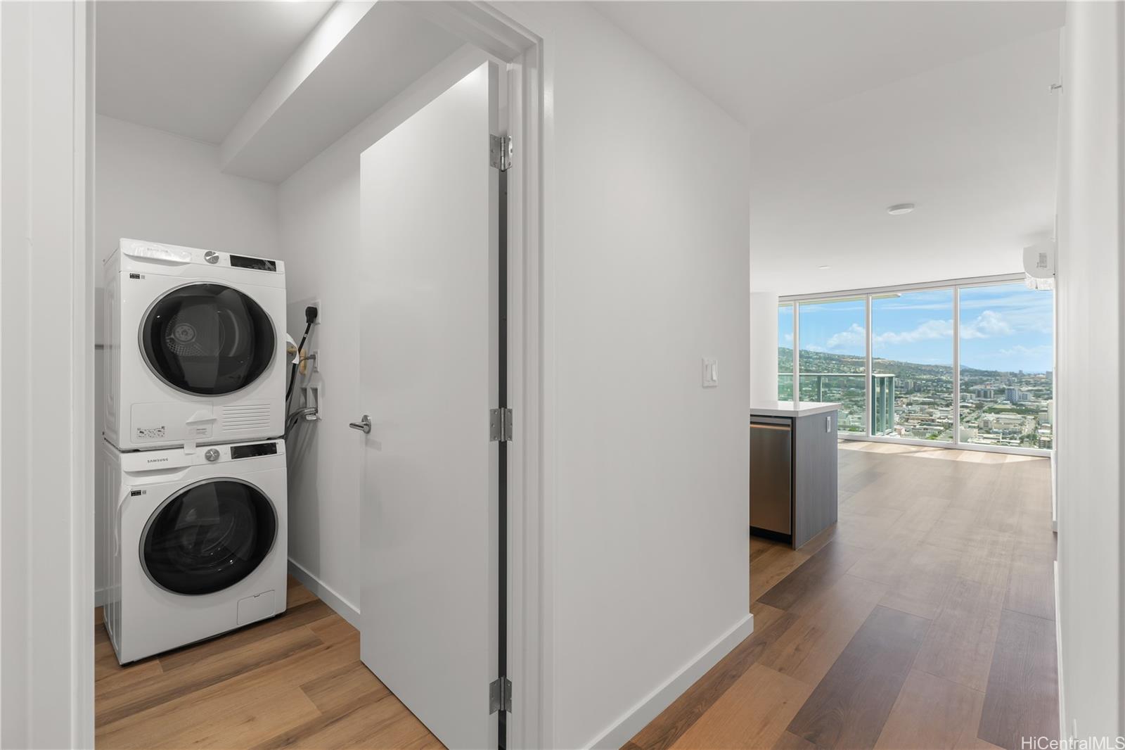 The Park on Keeaumoku condo # 4019, Honolulu, Hawaii - photo 15 of 22