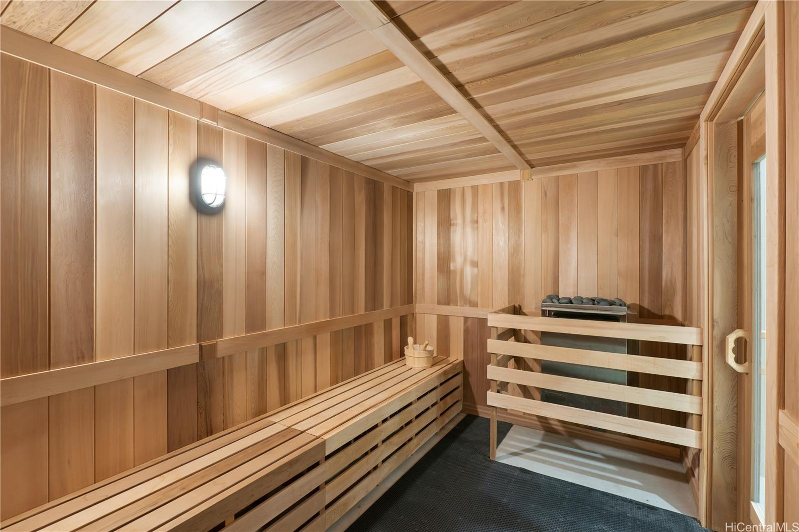 The Park on Keeaumoku condo # 4019, Honolulu, Hawaii - photo 18 of 22