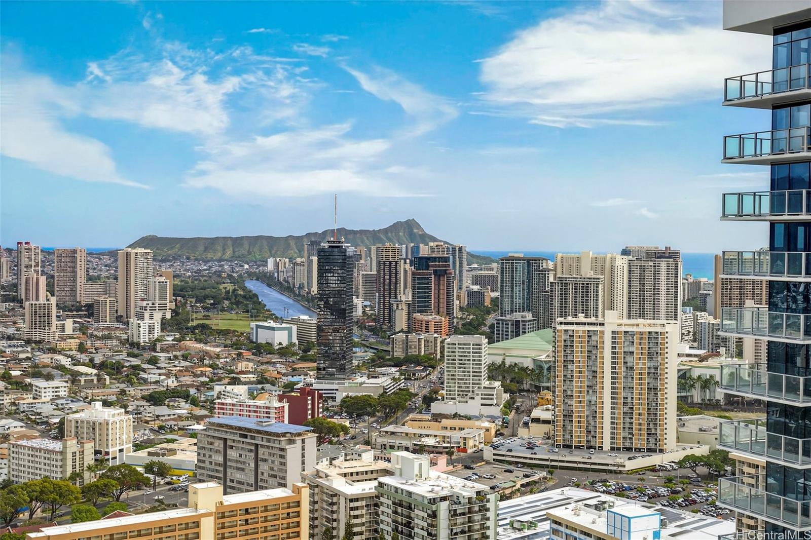 The Park on Keeaumoku condo # 4101, Honolulu, Hawaii - photo 22 of 24