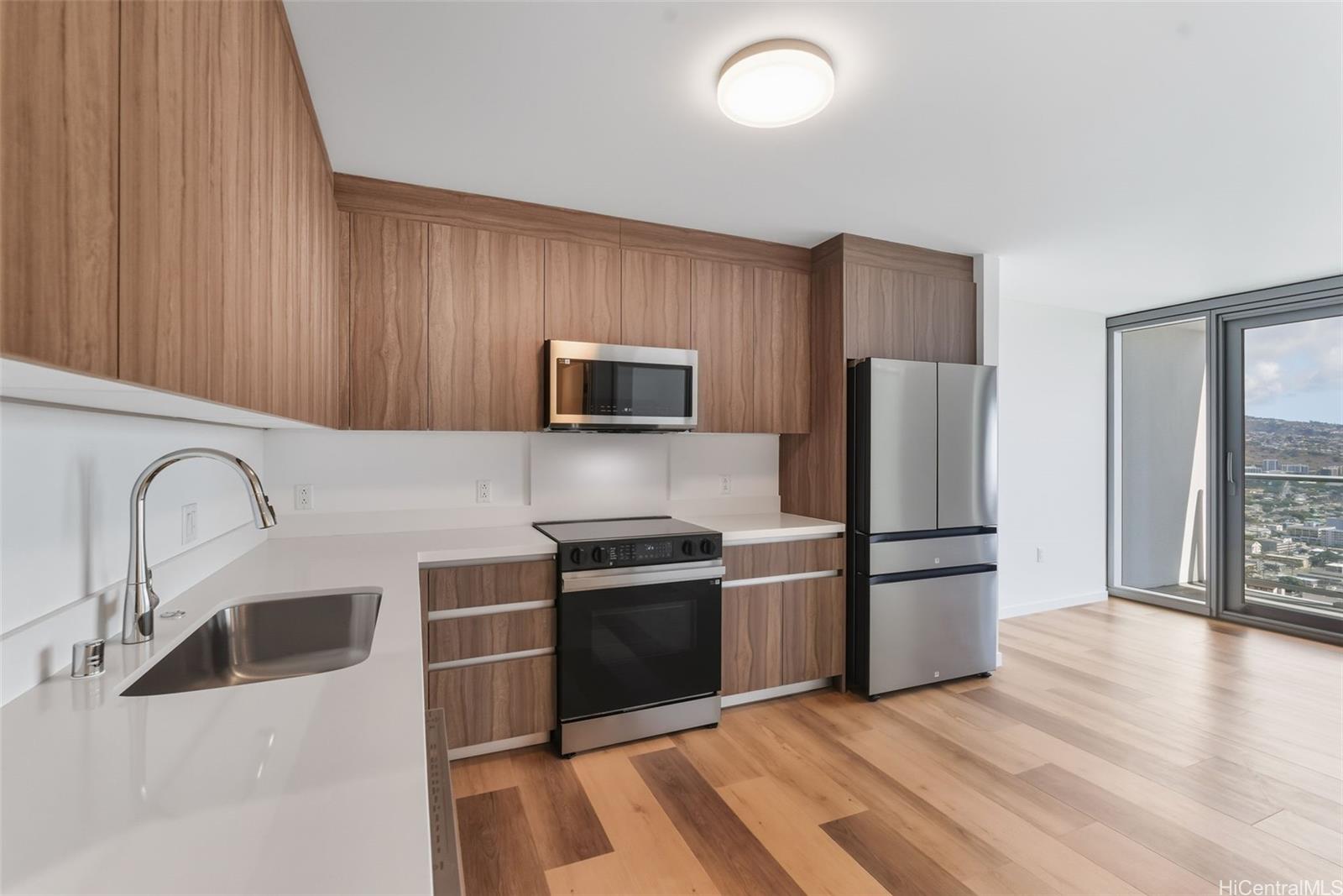 1515 Liona St Honolulu - Rental - photo 15 of 25