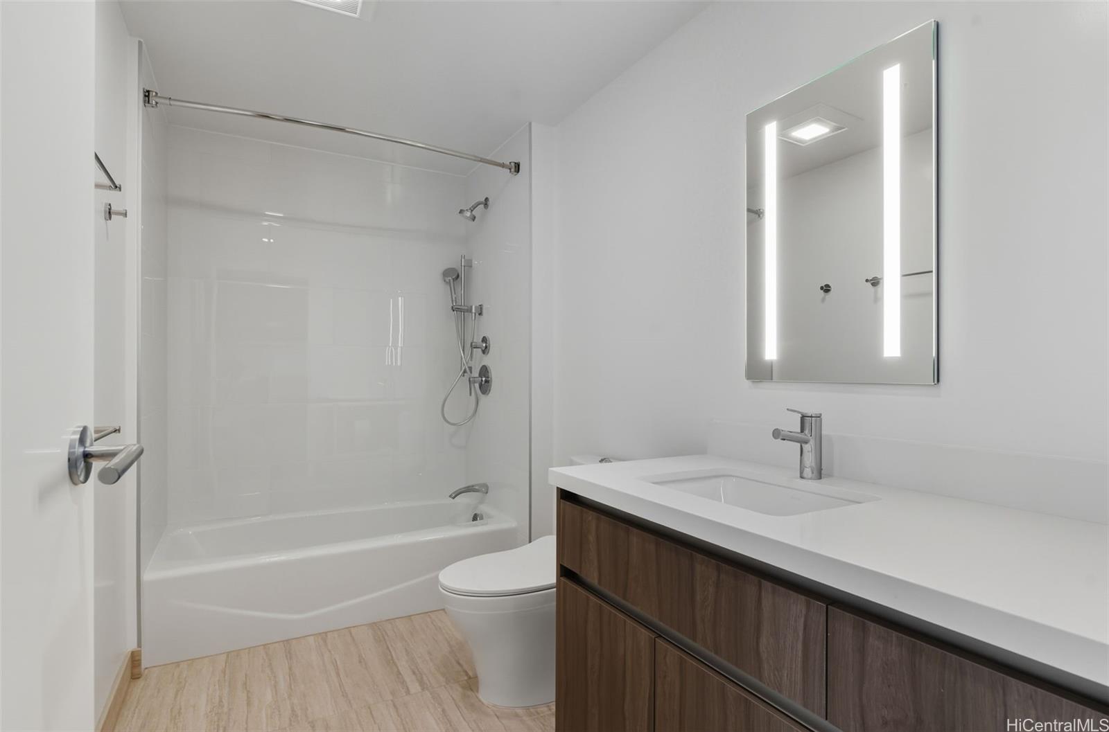 1515 Liona St Honolulu - Rental - photo 16 of 25