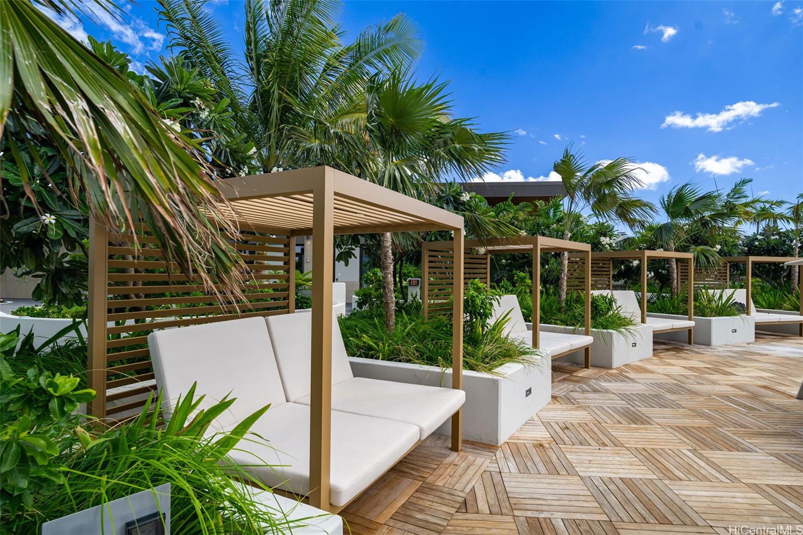 1515 Liona St Honolulu - Rental - photo 20 of 25