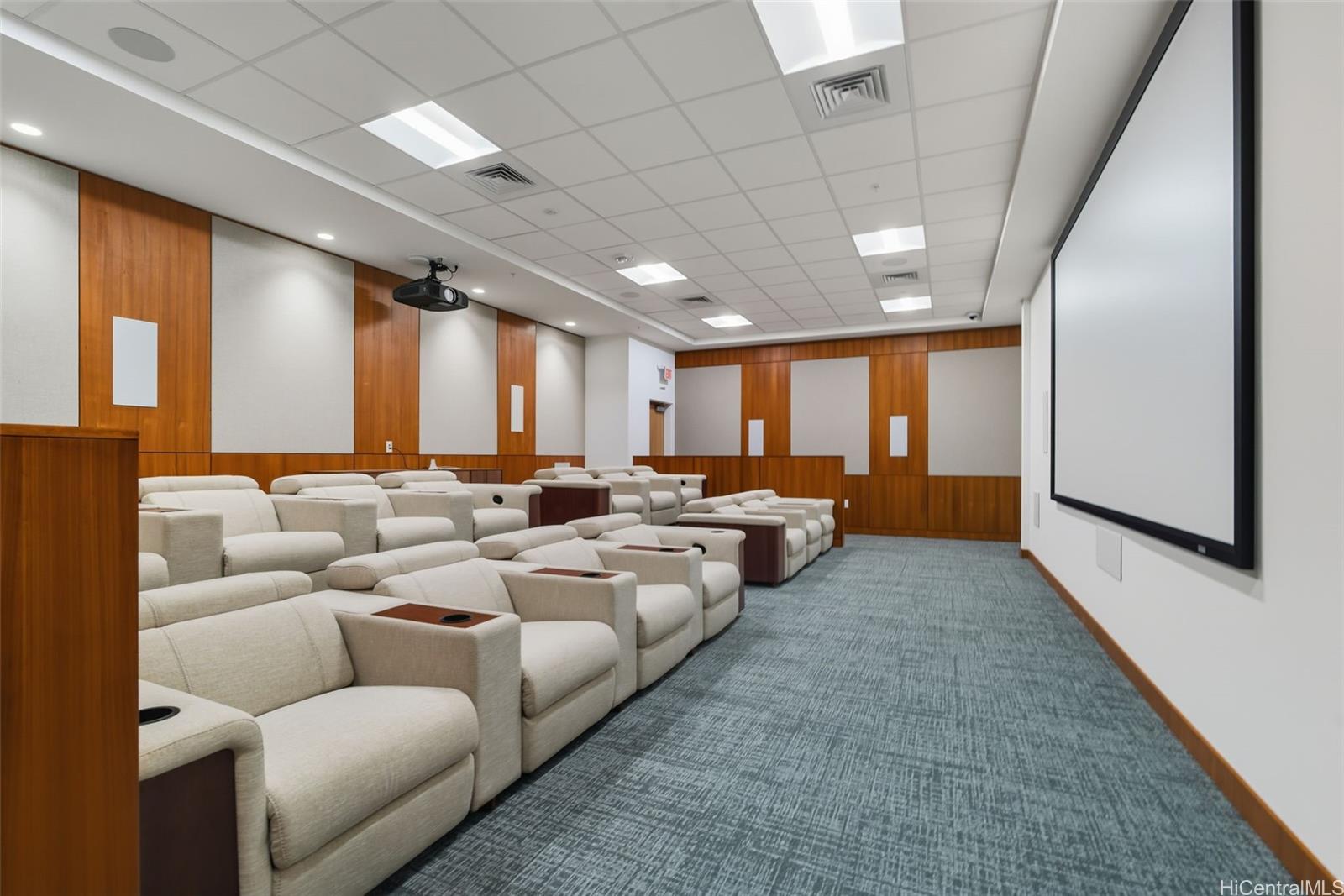 1515 Liona St Honolulu - Rental - photo 22 of 25