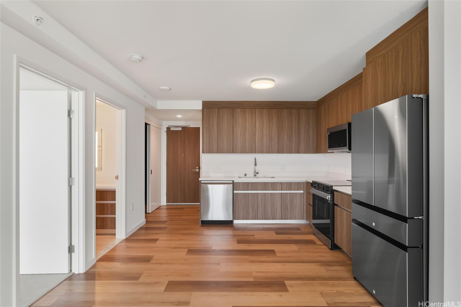 1515 Liona St Honolulu - Rental - photo 7 of 25