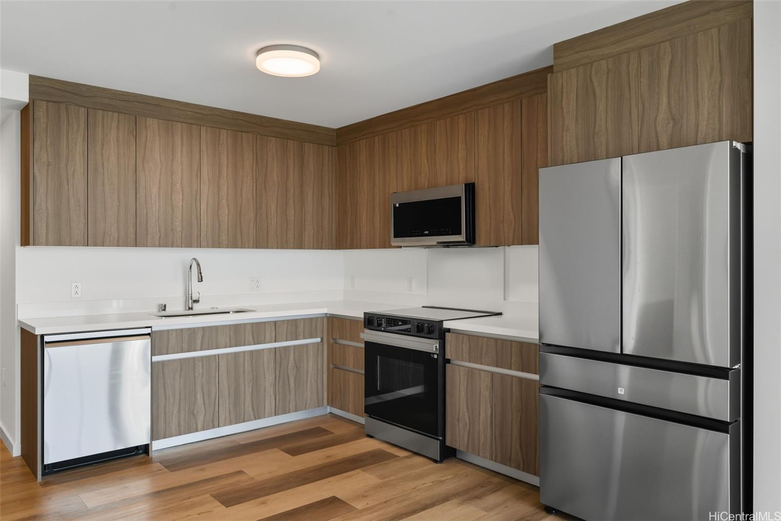 1515 Liona St Honolulu - Rental - photo 8 of 25