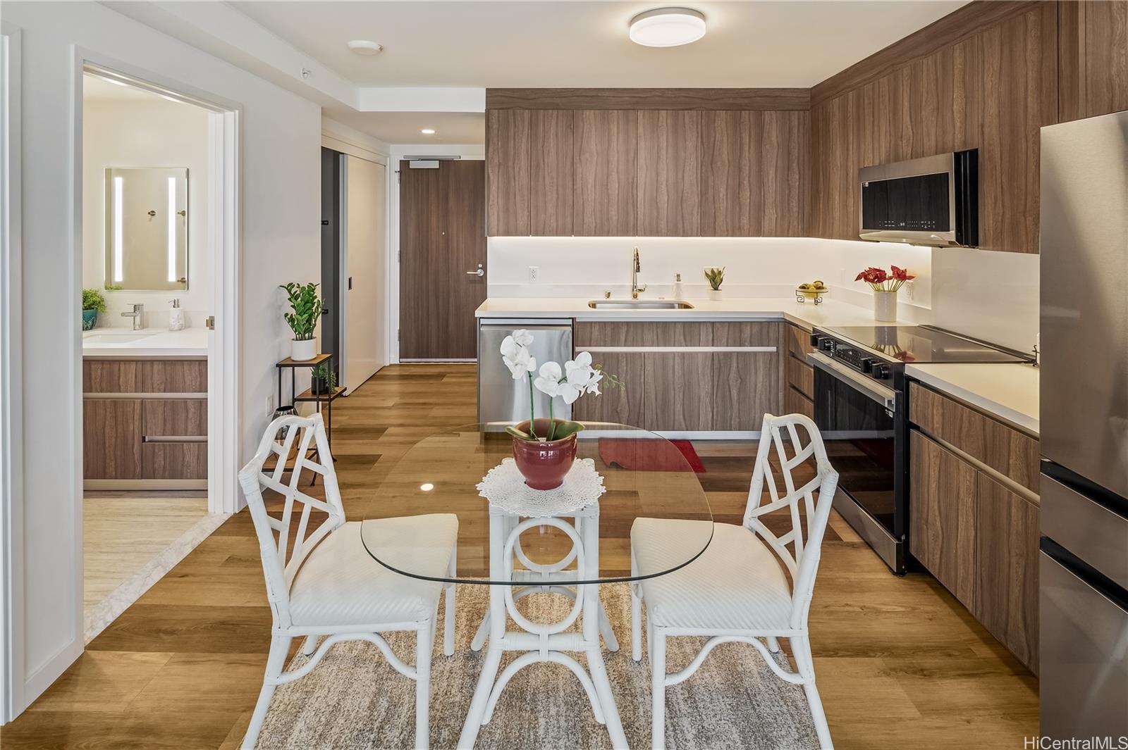 The Park on Keeaumoku condo # 4103, Honolulu, Hawaii - photo 5 of 25