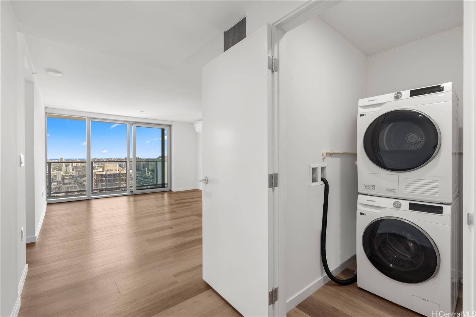 The Park on Keeaumoku condo # 4107, Honolulu, Hawaii - photo 14 of 18