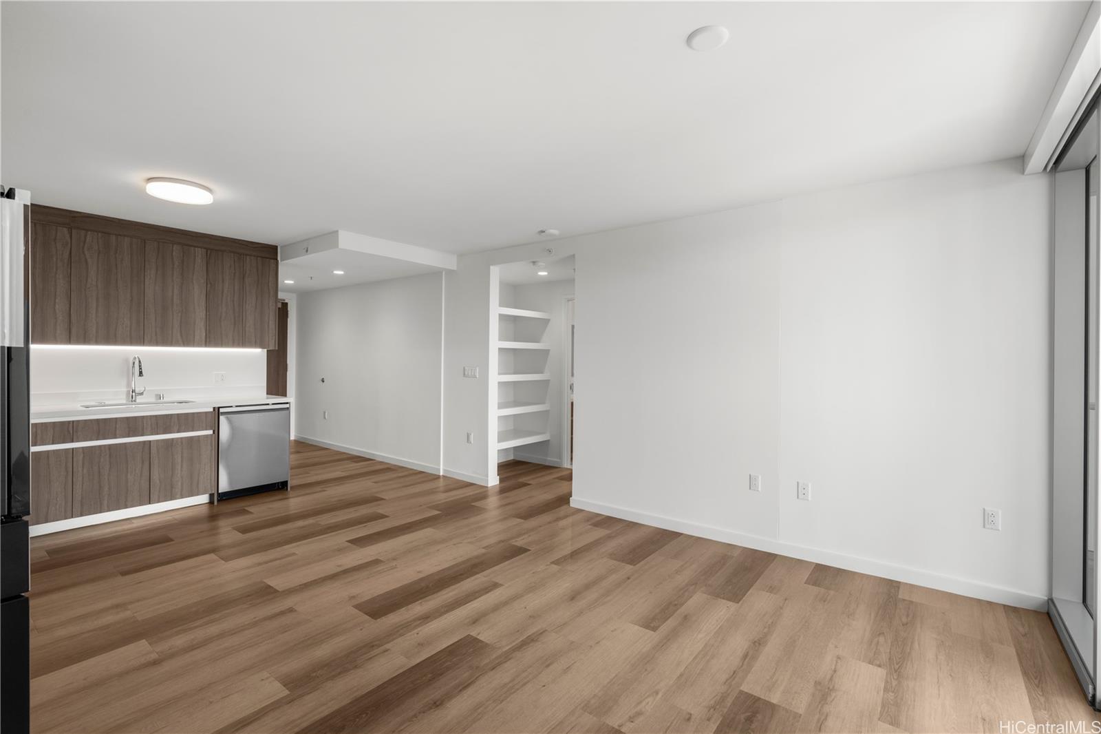 The Park on Keeaumoku condo # 4107, Honolulu, Hawaii - photo 5 of 18