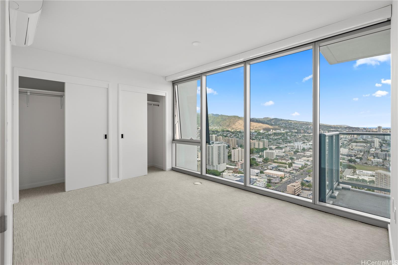 The Park on Keeaumoku condo # 4107, Honolulu, Hawaii - photo 8 of 18