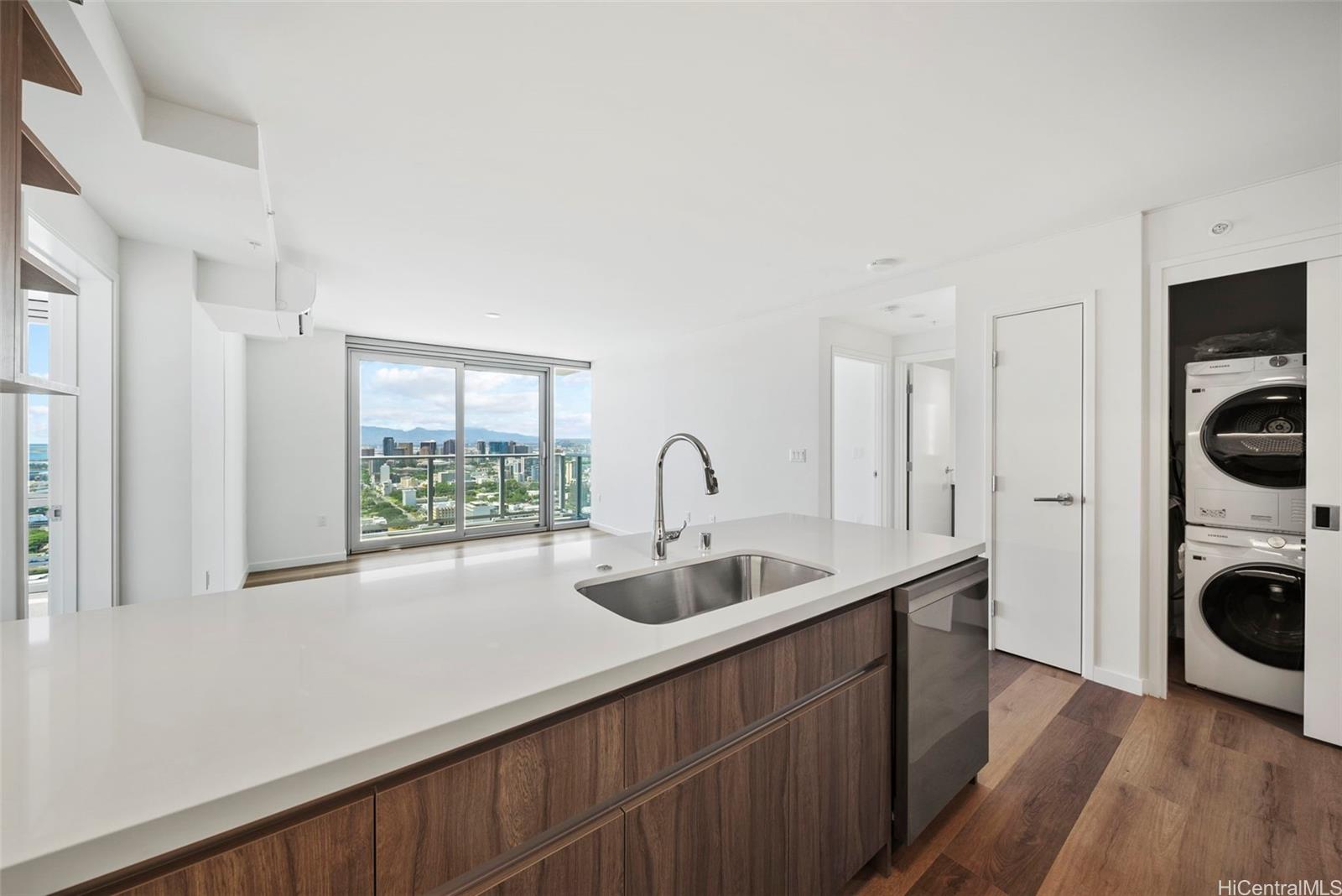 The Park on Keeaumoku condo # 4116, Honolulu, Hawaii - photo 12 of 18