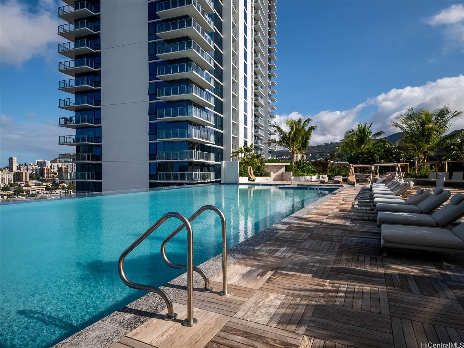 1515 Liona Street Honolulu - Rental - photo 12 of 25