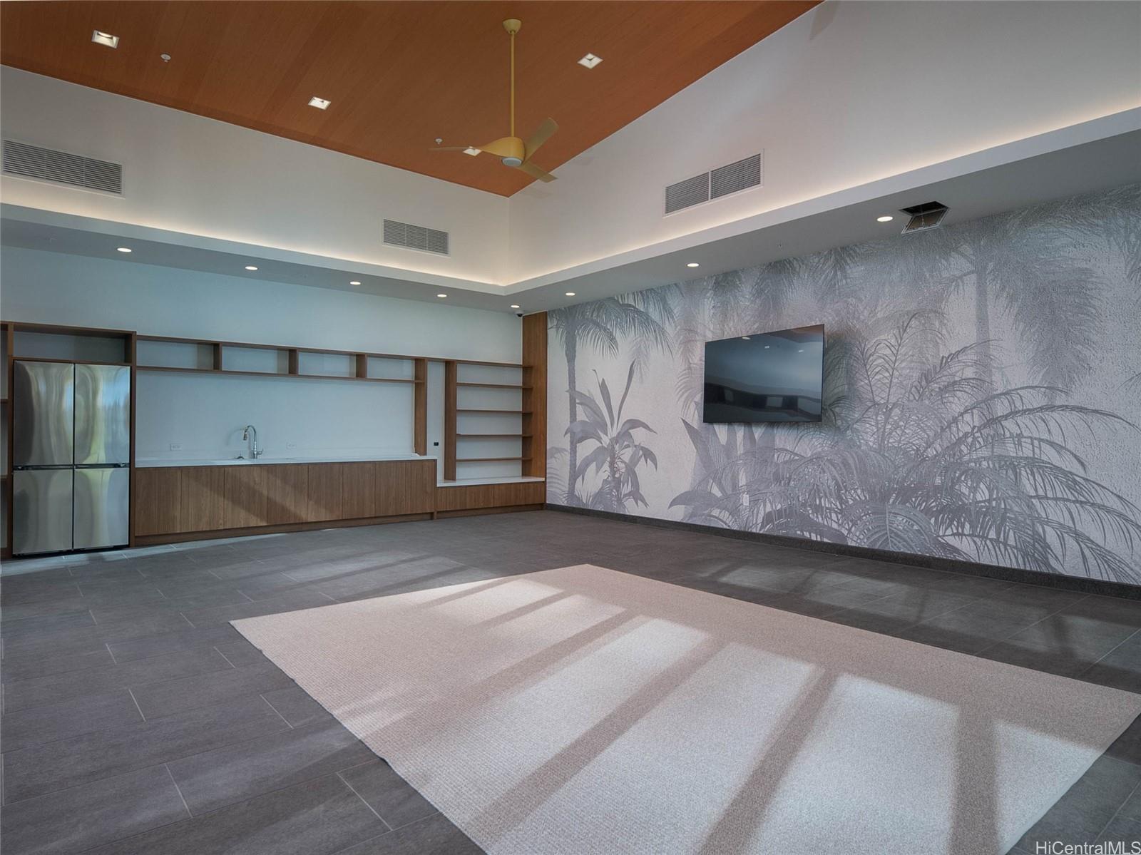 1515 Liona Street Honolulu - Rental - photo 18 of 25