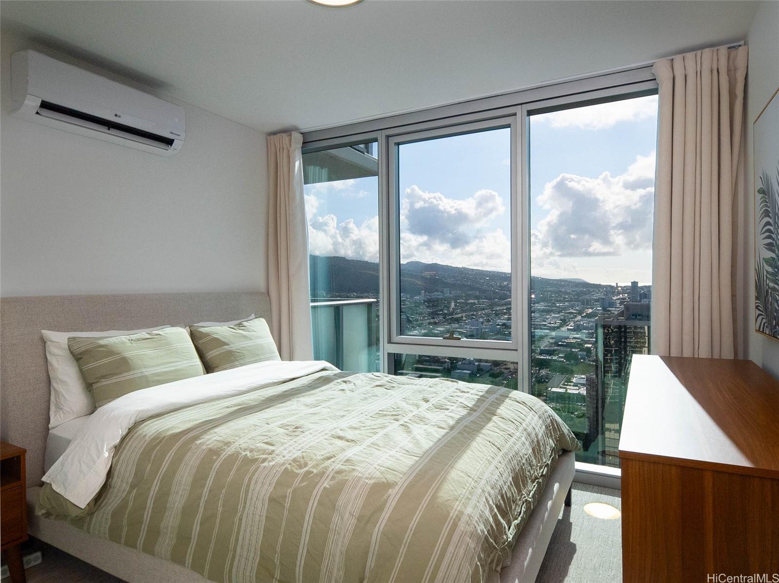 1515 Liona St Honolulu - Rental - photo 6 of 25