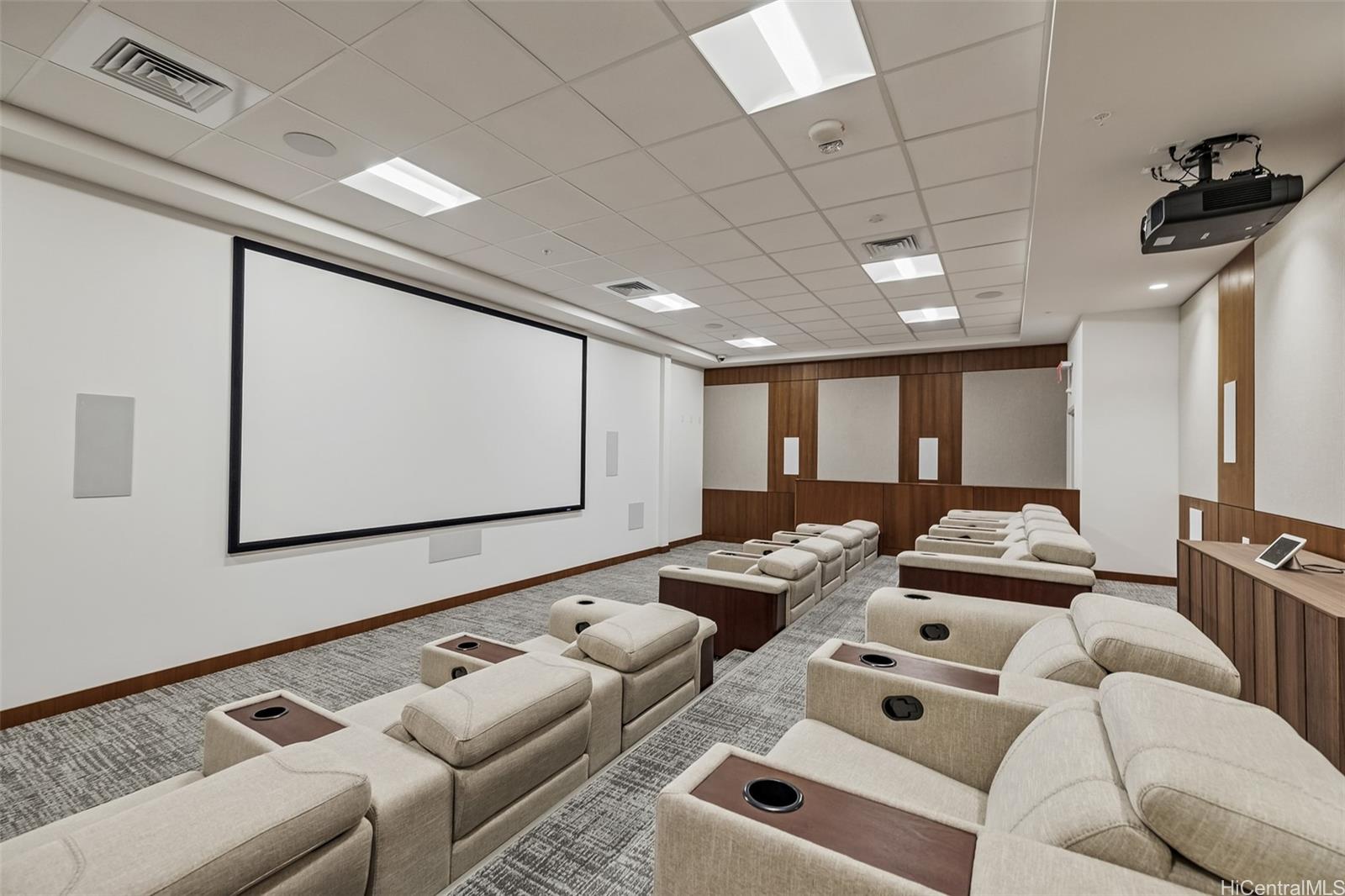 The Park on Keeaumoku condo # 4407, Honolulu, Hawaii - photo 20 of 23