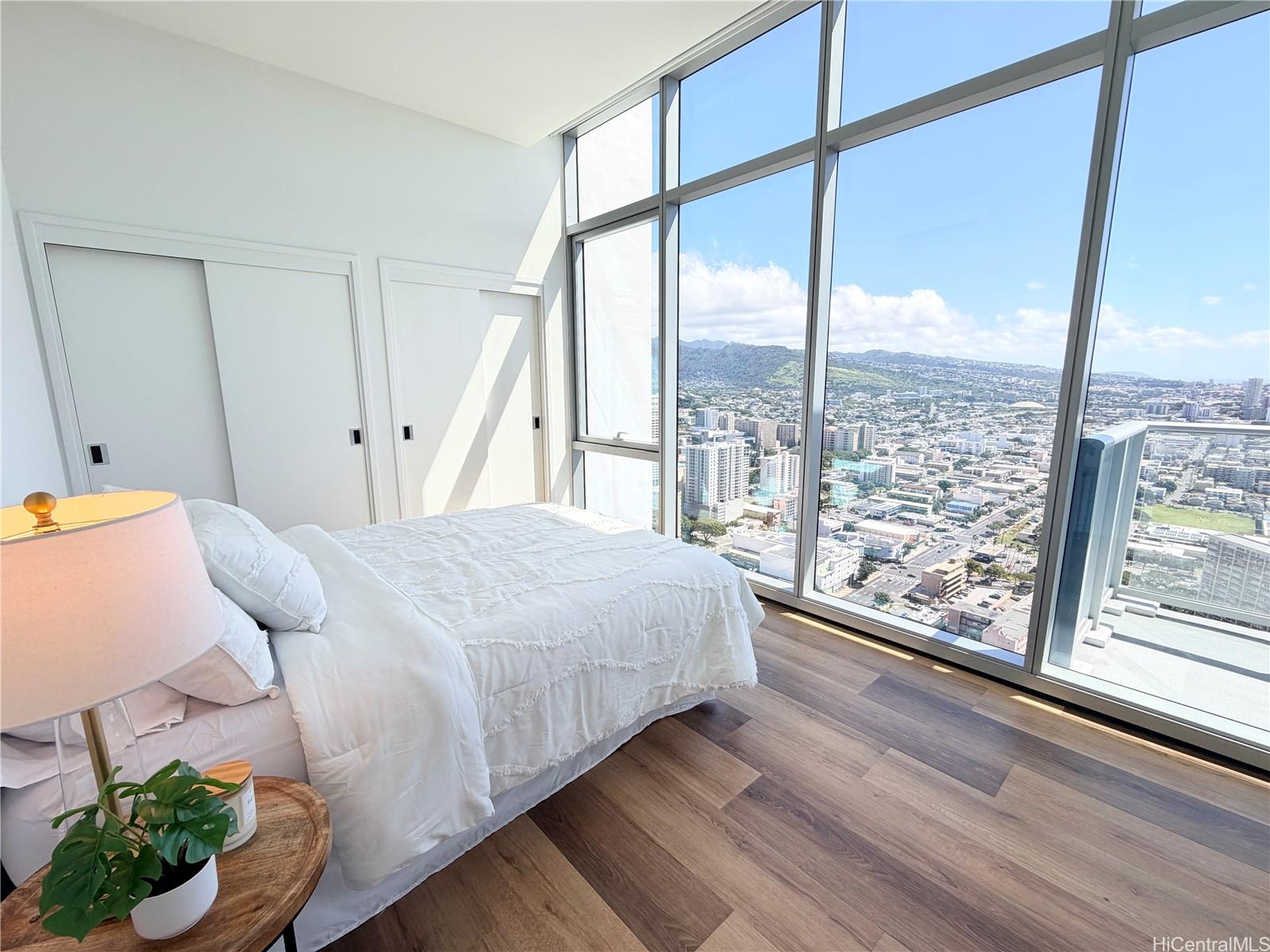 The Park on Keeaumoku condo # 4407, Honolulu, Hawaii - photo 9 of 23