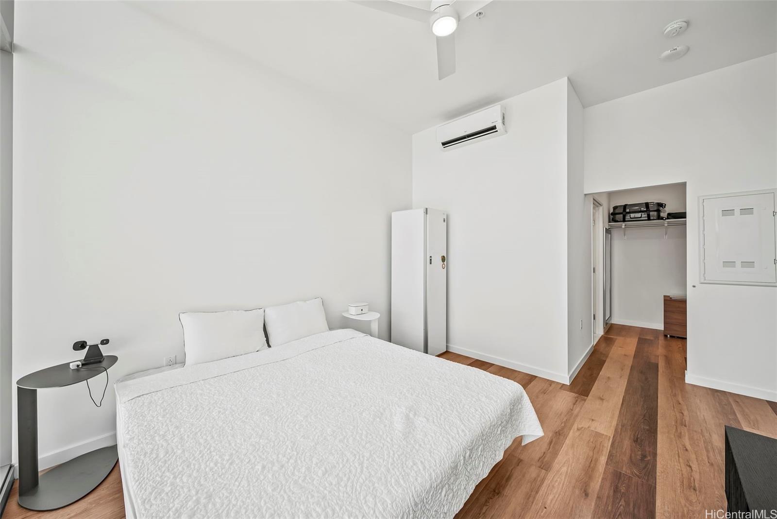 1515 Liona St Honolulu - Rental - photo 12 of 25