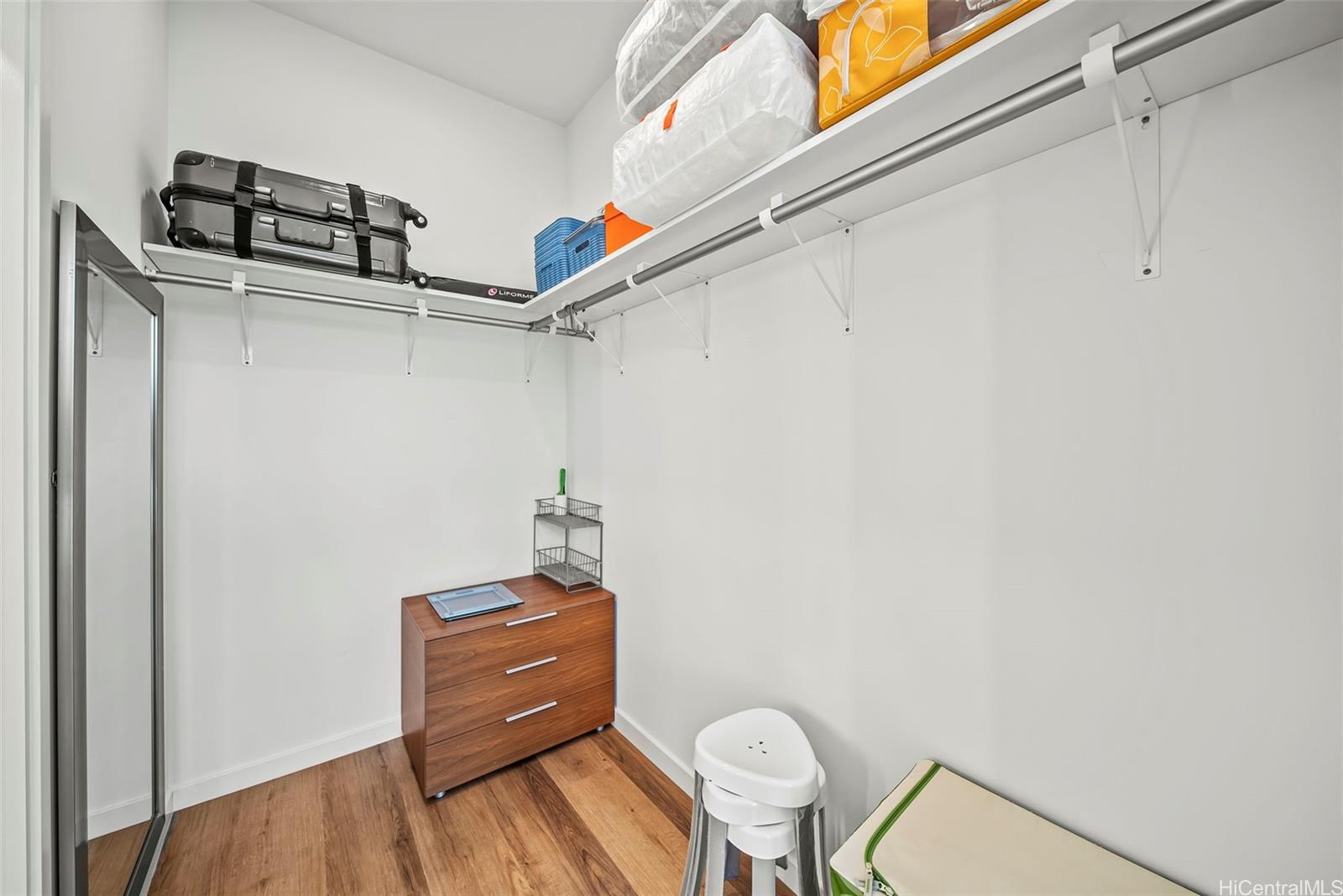 1515 Liona St Honolulu - Rental - photo 13 of 25