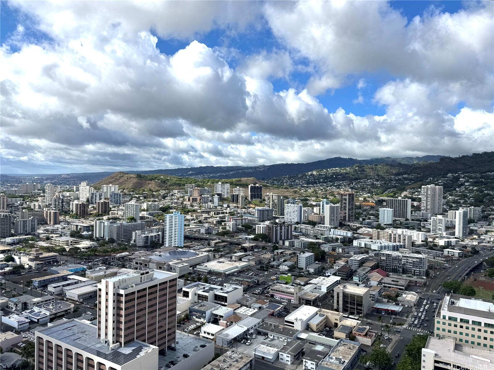 The Park on Keeaumoku condo # 4419, Honolulu, Hawaii - photo 16 of 24
