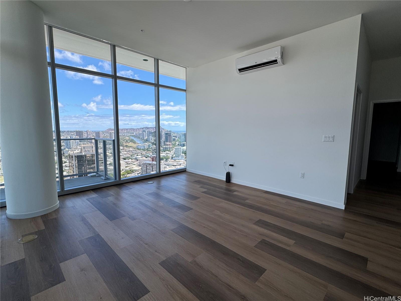 The Park on Keeaumoku condo # 4419, Honolulu, Hawaii - photo 5 of 24