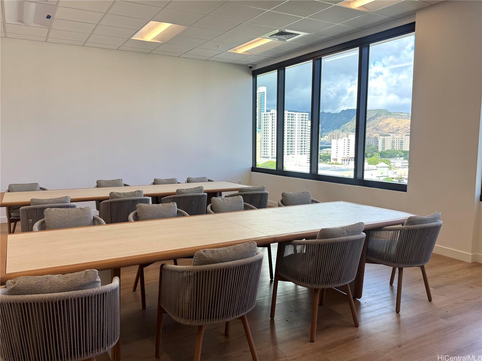 The Park on Keeaumoku condo # 4419, Honolulu, Hawaii - photo 15 of 19