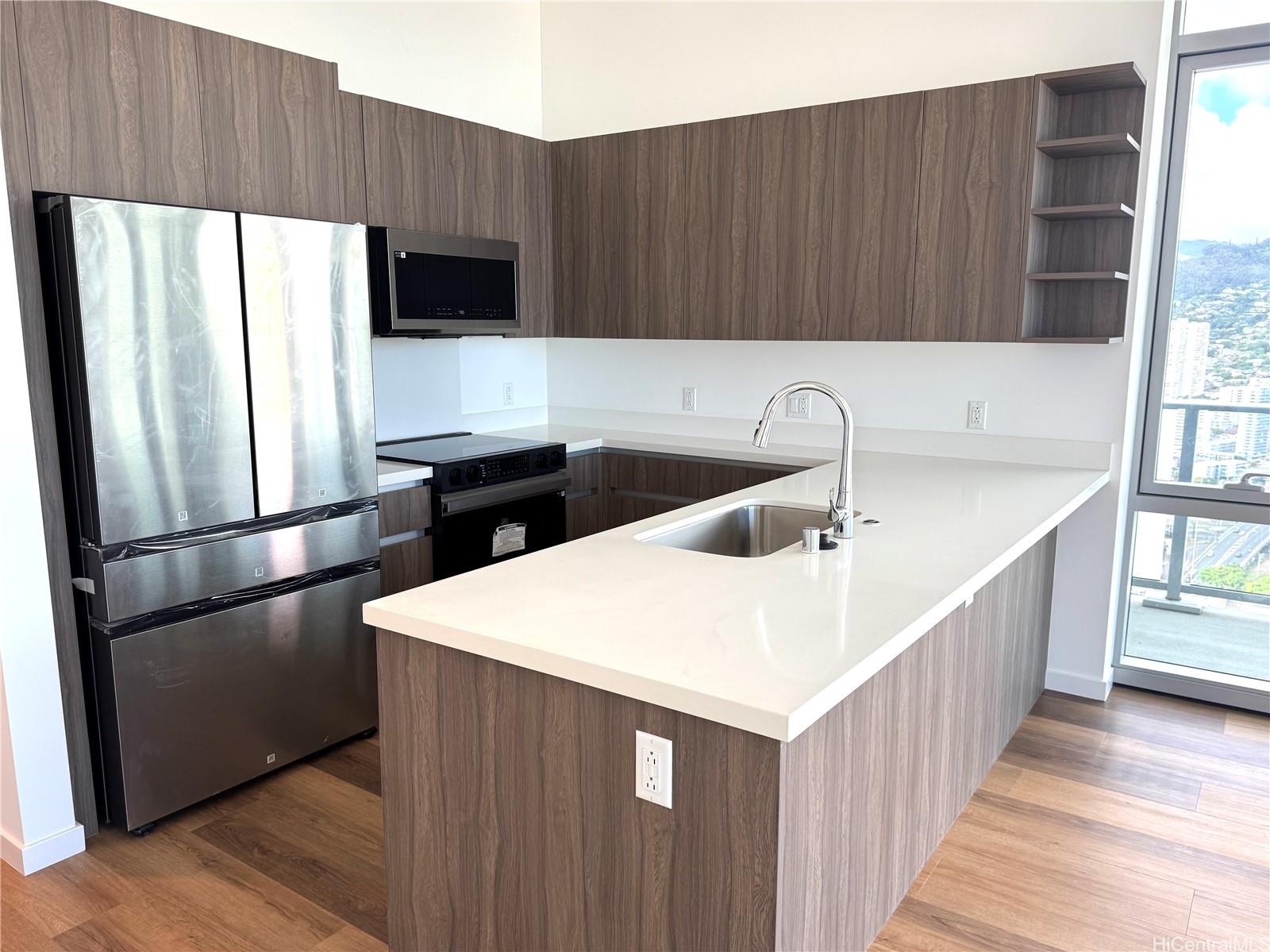 The Park on Keeaumoku condo # 4419, Honolulu, Hawaii - photo 4 of 19