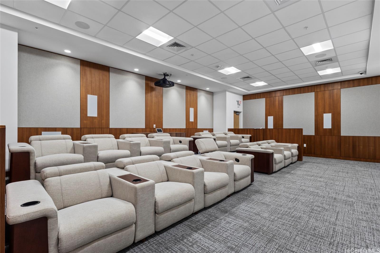 The Park on Keeaumoku condo # 610, Honolulu, Hawaii - photo 19 of 23