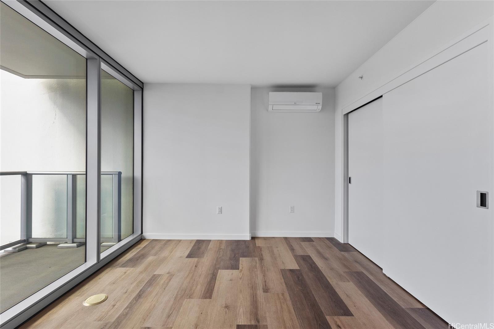 The Park on Keeaumoku condo # 610, Honolulu, Hawaii - photo 5 of 23