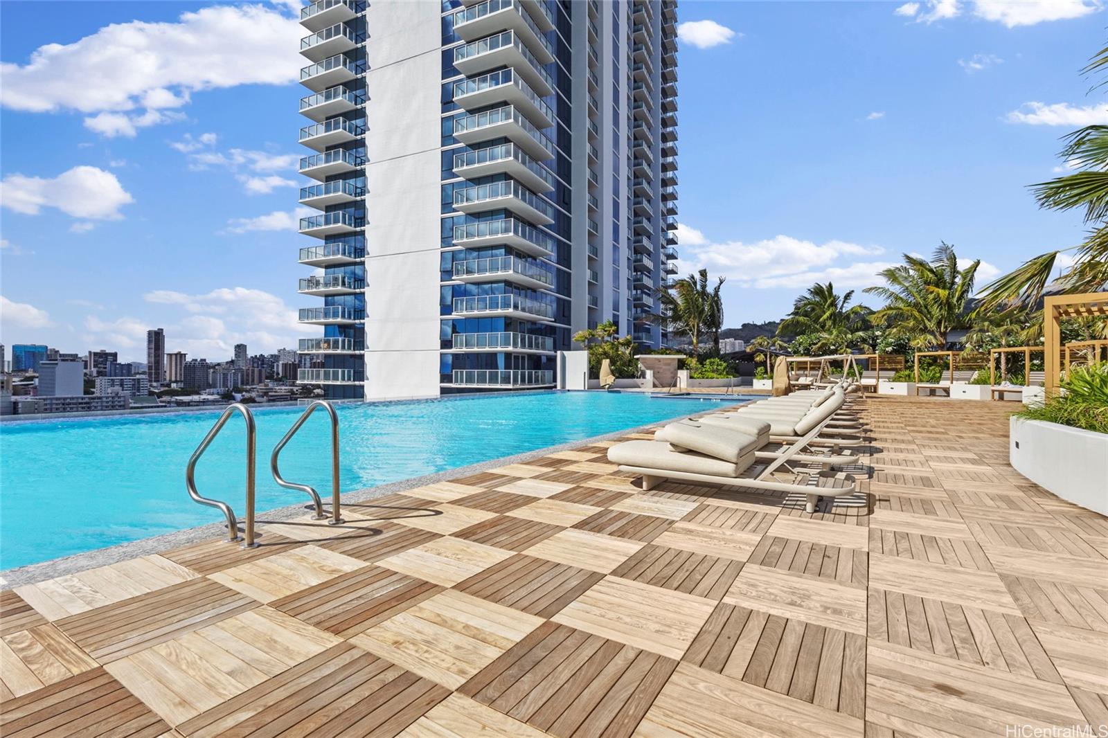 The Park on Keeaumoku condo # 610, Honolulu, Hawaii - photo 10 of 23