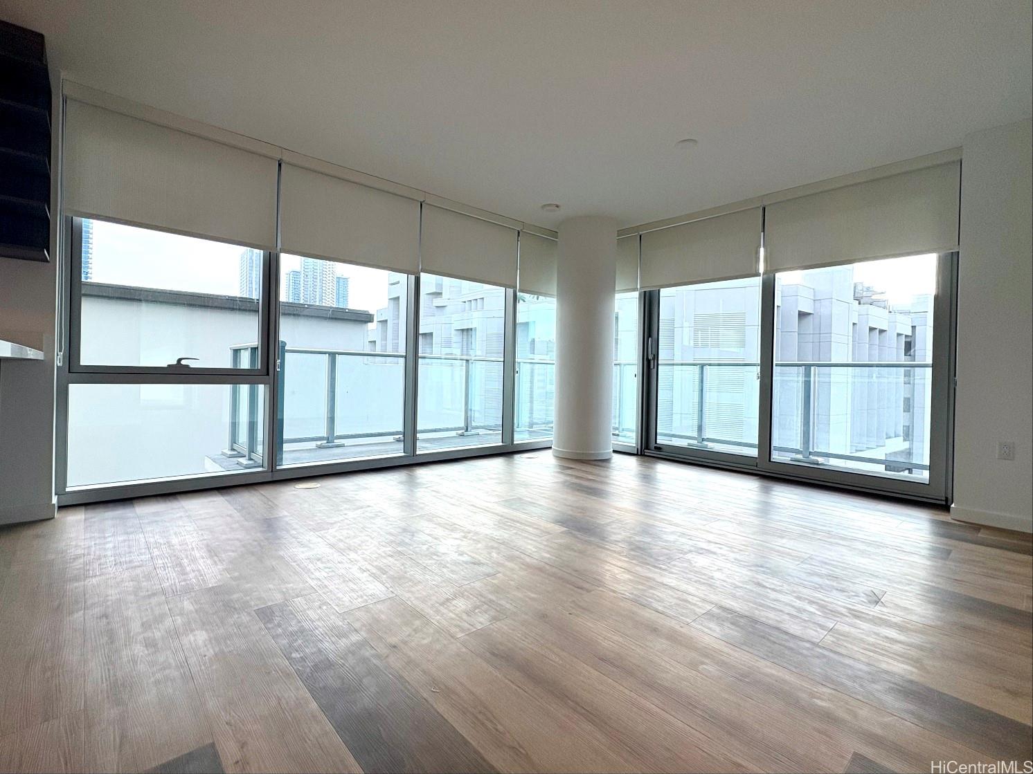 1515 Liona Street Honolulu - Rental - photo 11 of 25