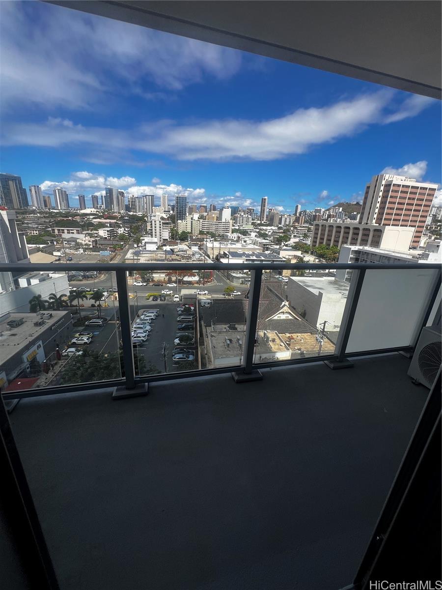 1515 Liona St Honolulu - Rental - photo 5 of 19