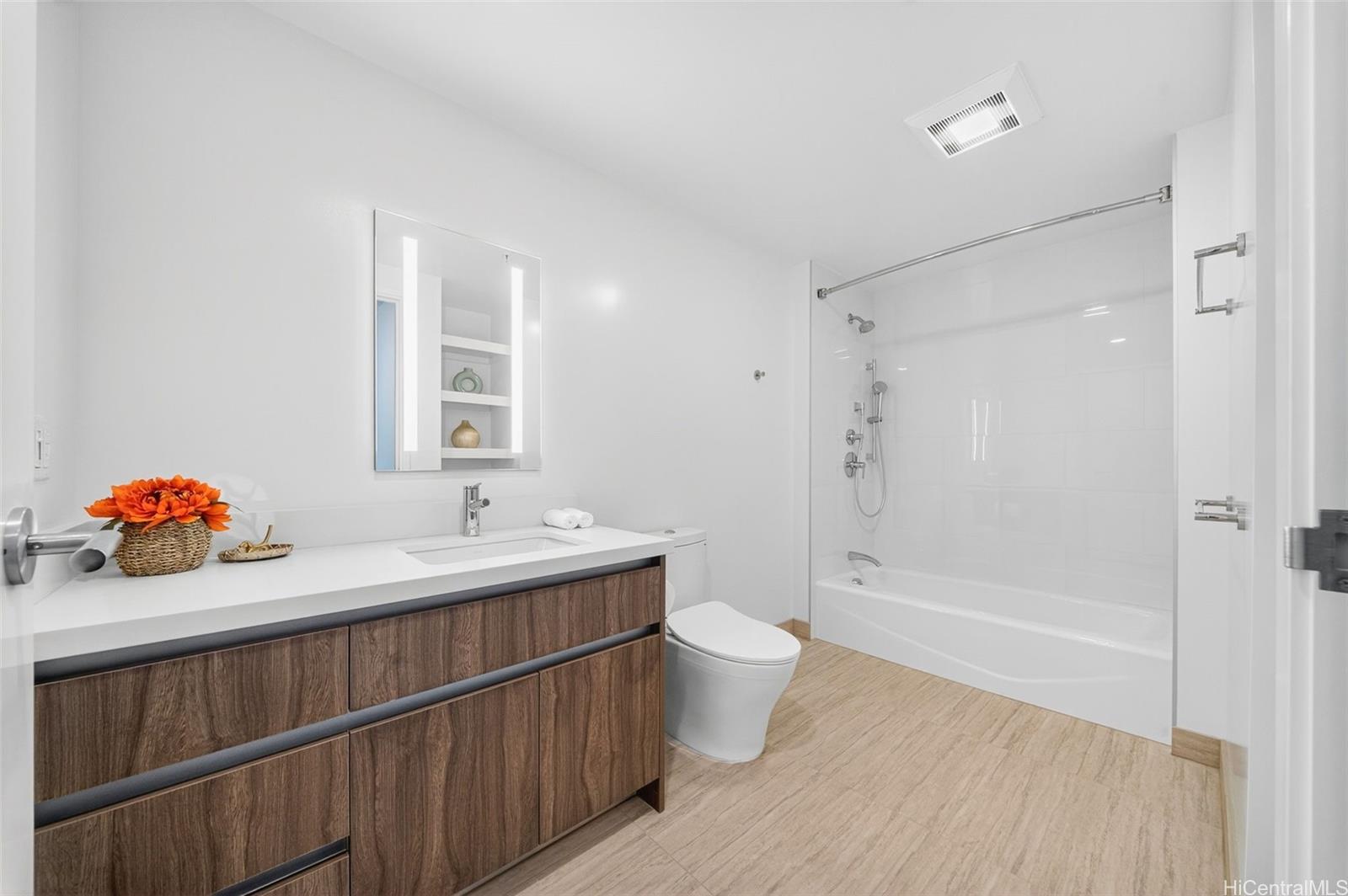 1515 Liona St Honolulu - Rental - photo 12 of 25