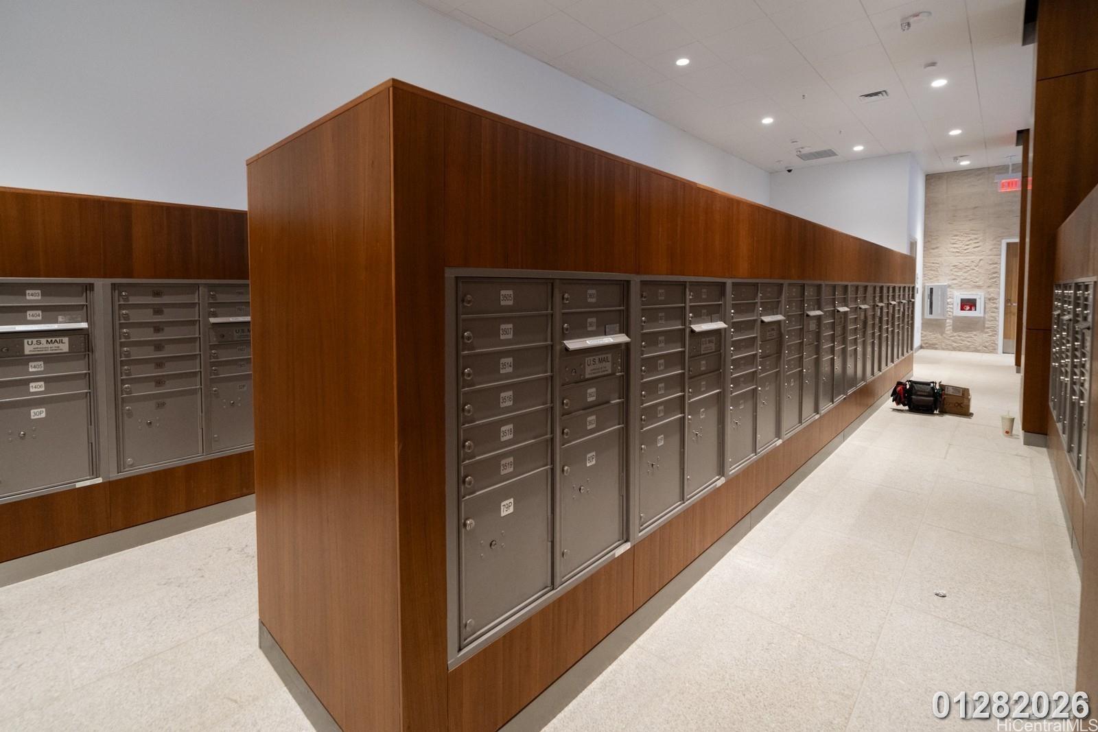 1515 Liona St Honolulu - Rental - photo 3 of 25