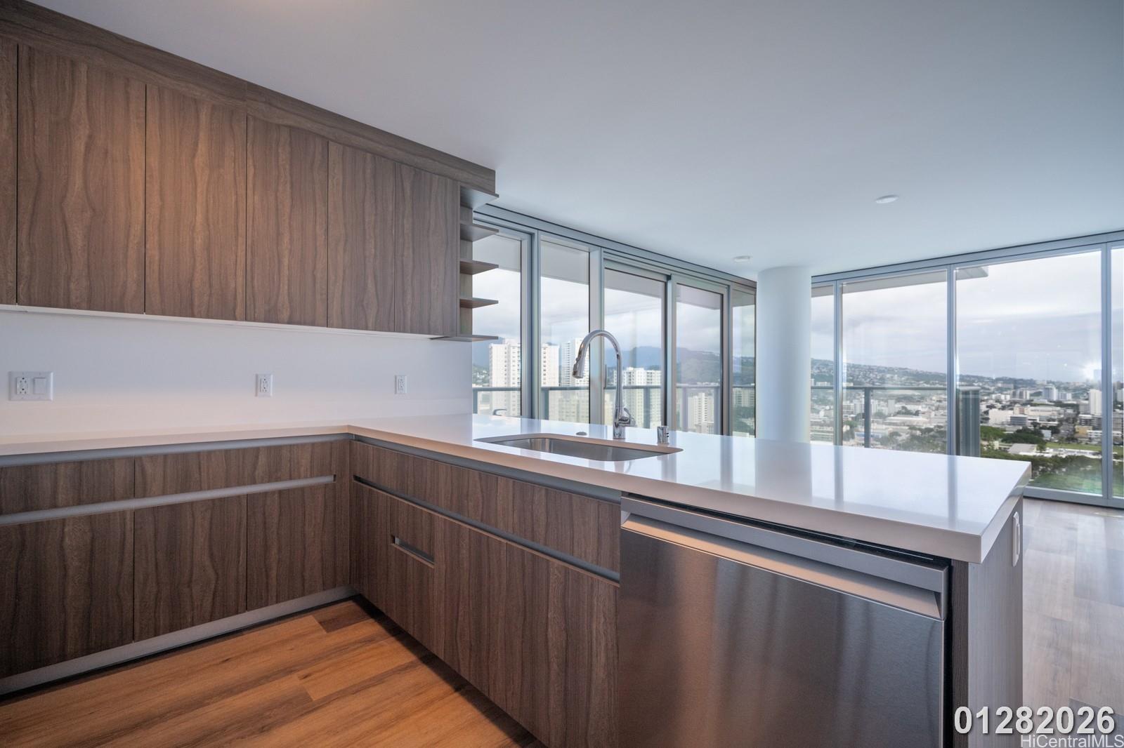 1515 Liona St Honolulu - Rental - photo 23 of 25