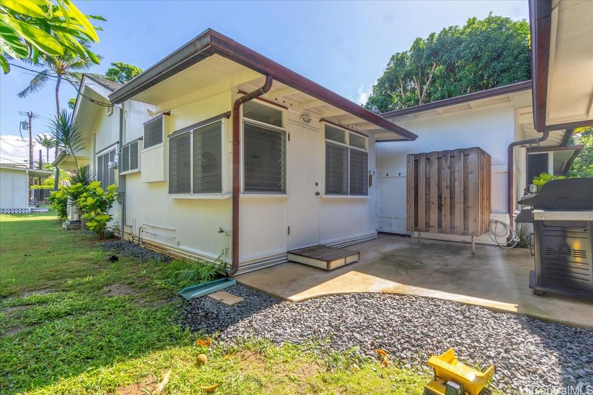 1515  Mokulua Dr Lanikai, Kailua home - photo 22 of 25