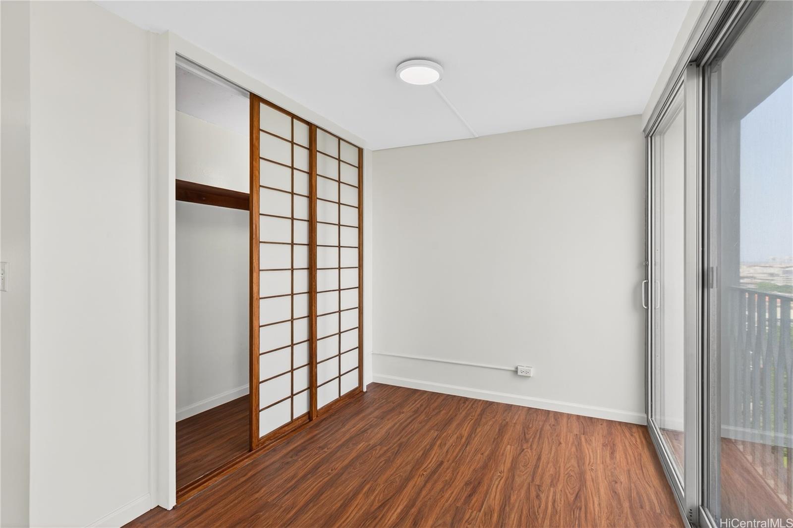 Queen Emma Gardens condo # 1250, Honolulu, Hawaii - photo 18 of 24