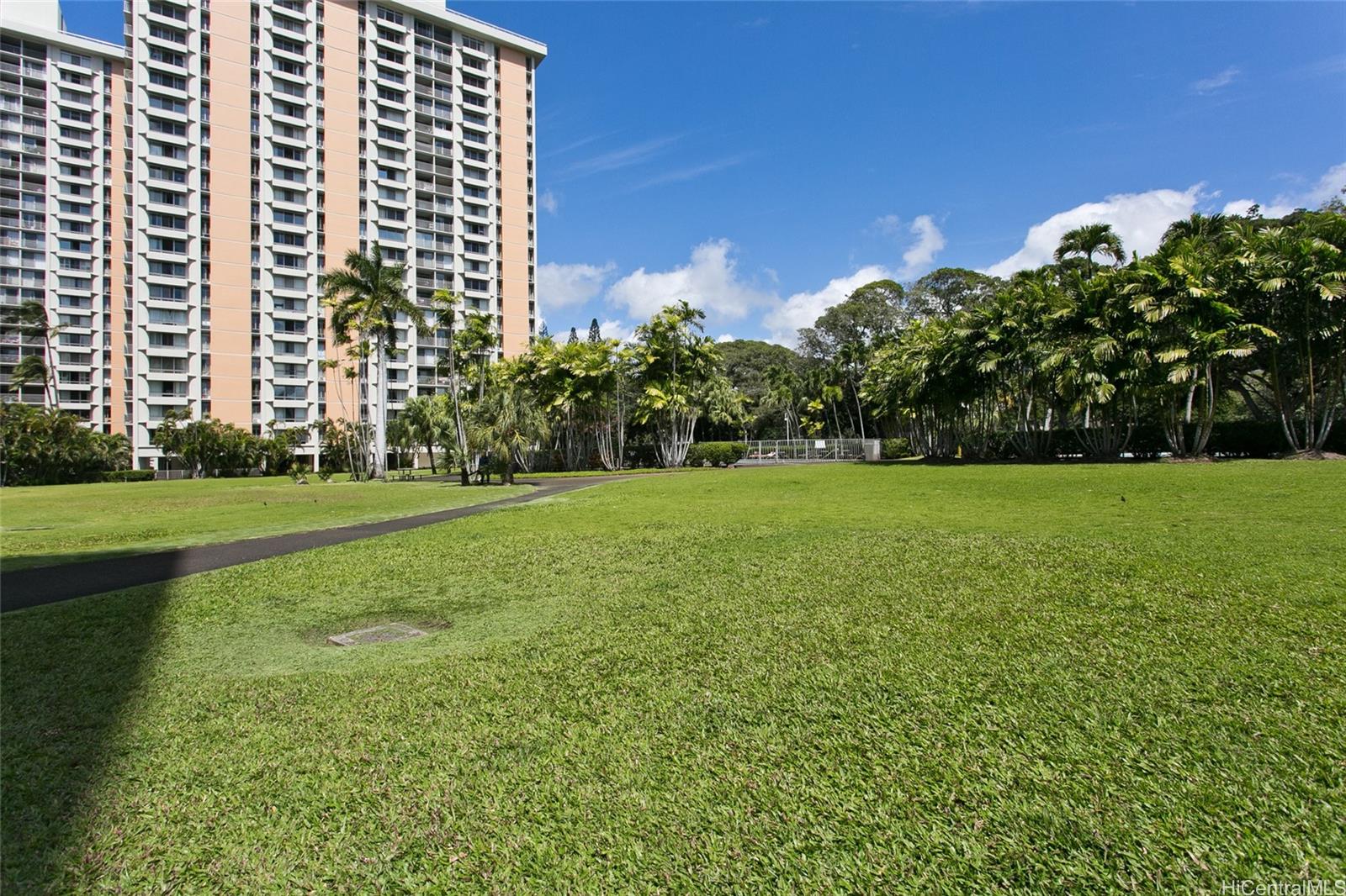 Queen Emma Gardens condo # 1957, Honolulu, Hawaii - photo 15 of 25