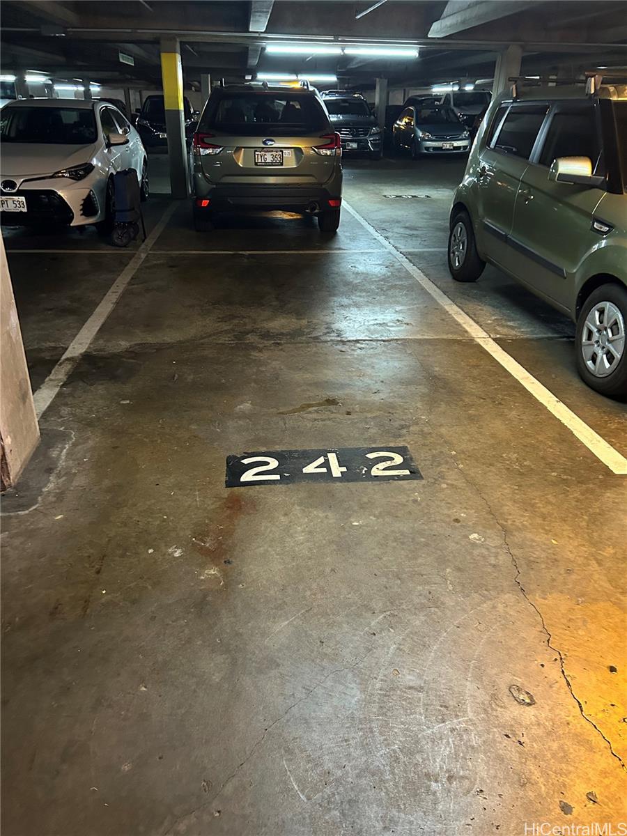 Queen Emma Gardens condo # 1957, Honolulu, Hawaii - photo 25 of 25