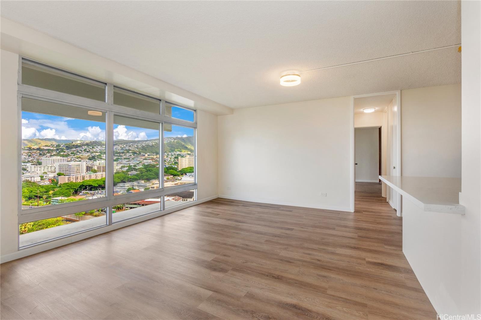 Queen Emma Gardens condo # 2050, Honolulu, Hawaii - photo 12 of 25