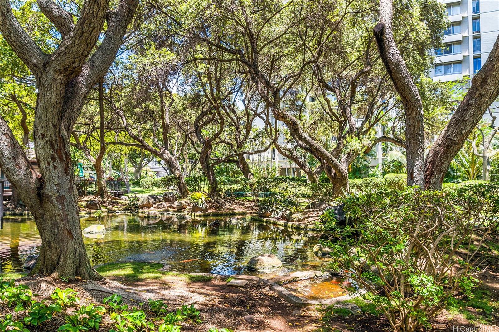 Queen Emma Gardens condo # 2050, Honolulu, Hawaii - photo 23 of 25