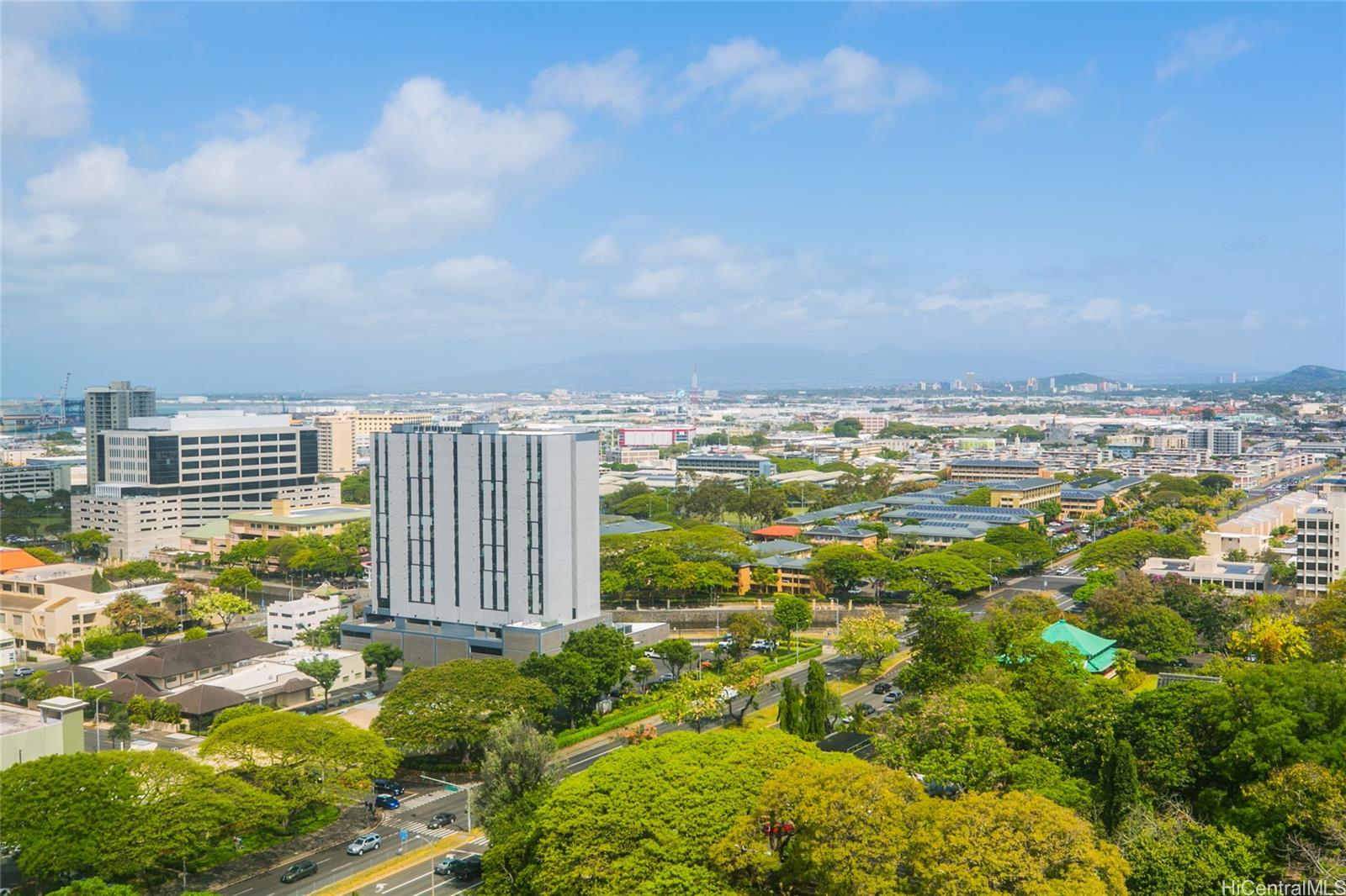 Queen Emma Gardens condo # 2054, Honolulu, Hawaii - photo 23 of 24