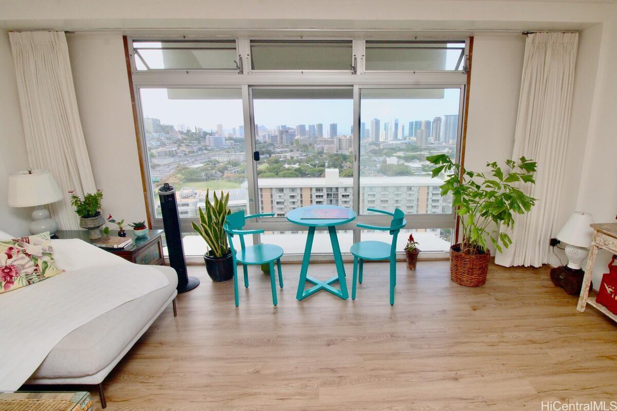 Queen Emma Gardens condo # 2155, Honolulu, Hawaii - photo 6 of 15